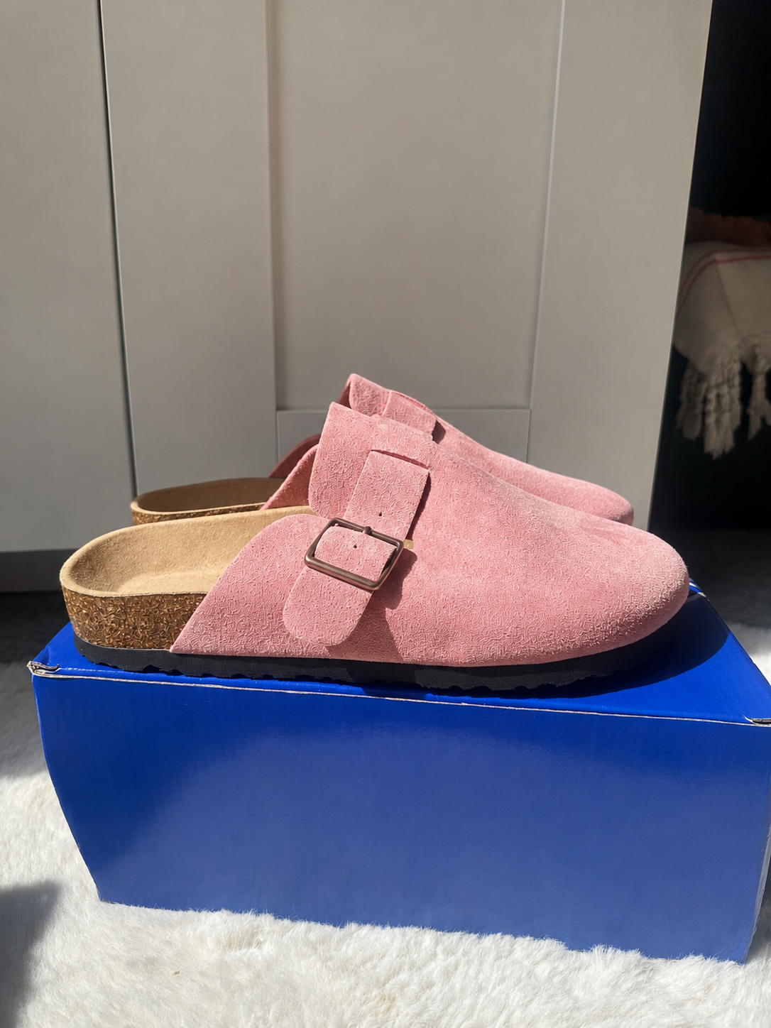 Sabots femme roses en suédine à boucle – Taille 38